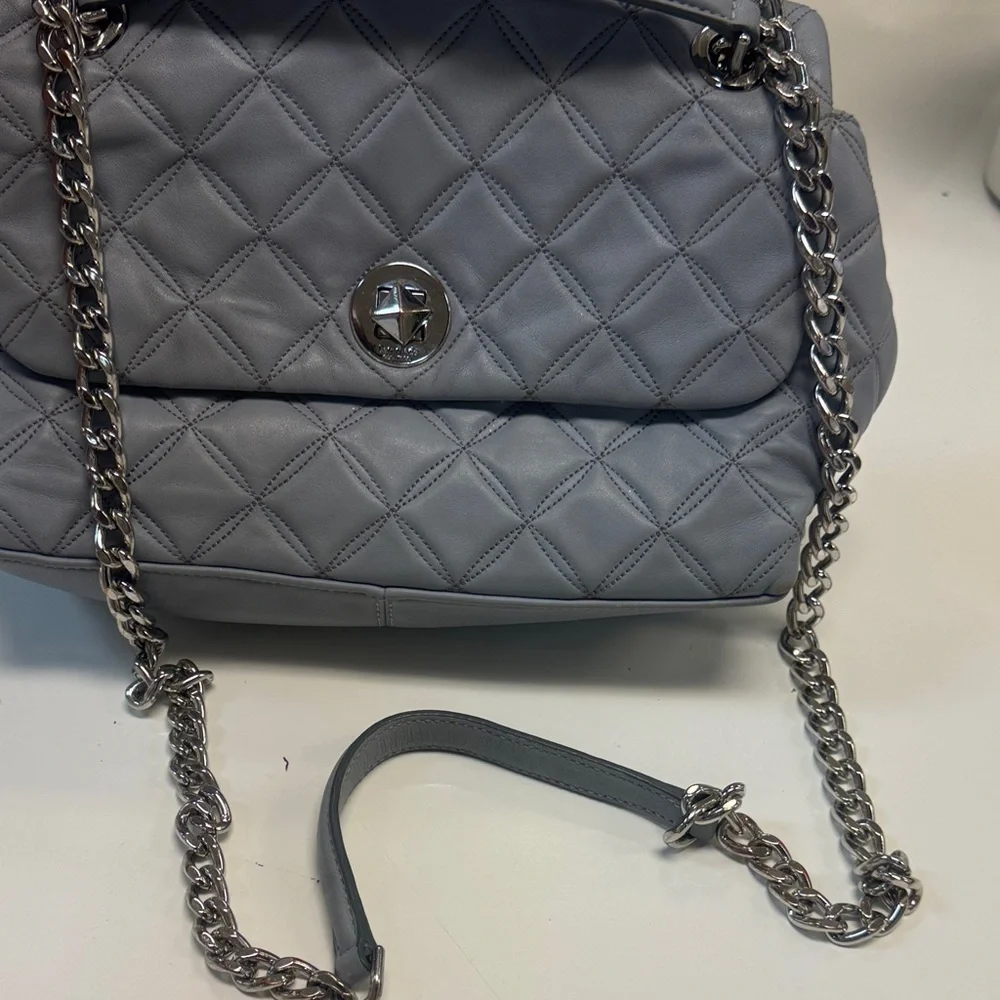 Kate Spade Quilted Gray Shoulder Bag with Chain Strap